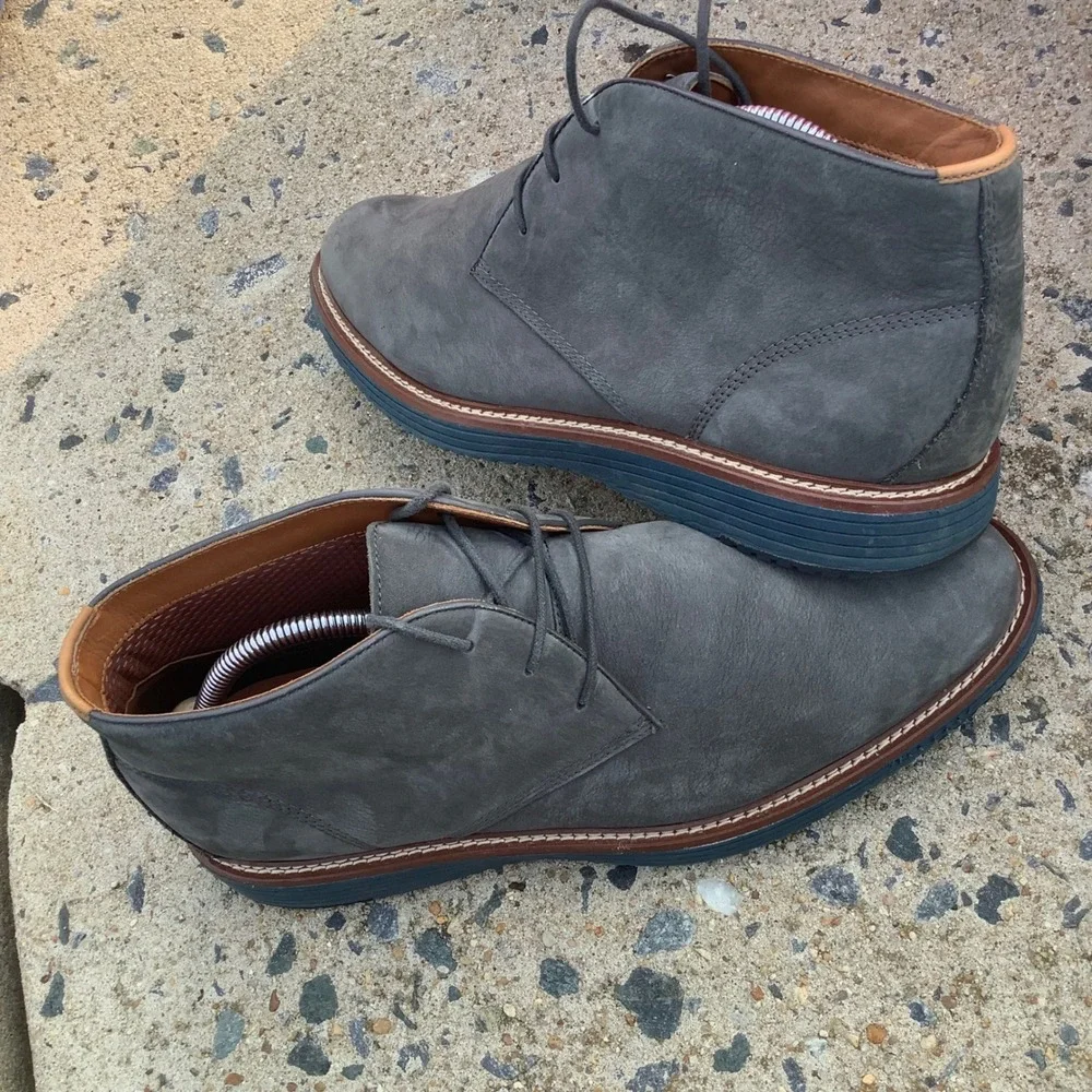 Johnston & Murphy Mens Gray Nubuck Leather Chukka Boots Trufoam 20-7919 11M